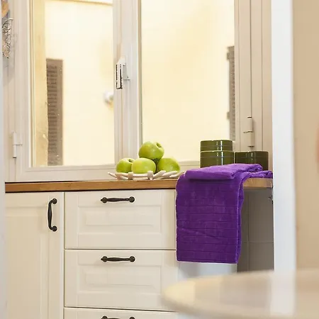 Apartamento Fl Charming Flat In The Heart Of Trastevere